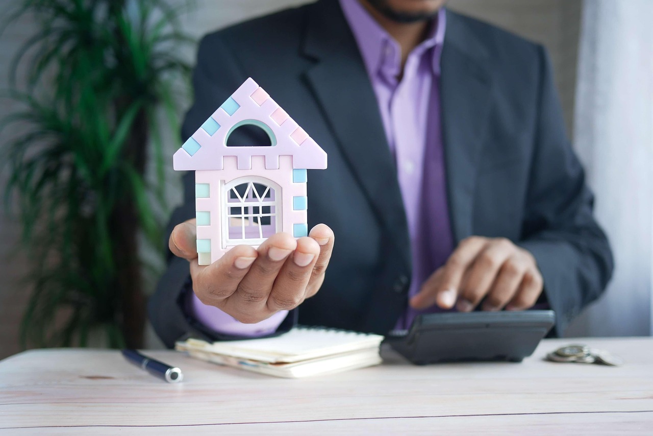 Real Estate jobs in Europe – multilingual real estate professionals placed by Recruit4Work